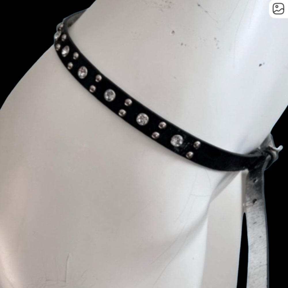 Guess Vintage Black Leather Skinny Belt with Rhinestones. “32-38”. 1/2” Wide.